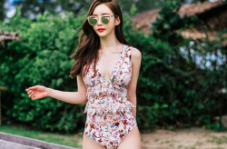 小姐姐真实比基尼图,小姐姐的夏日风采